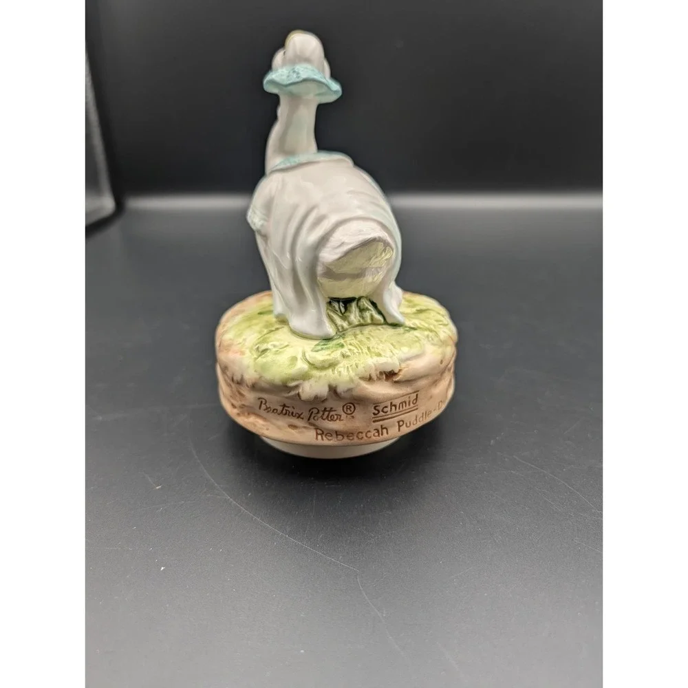 Schmid porcelain musical